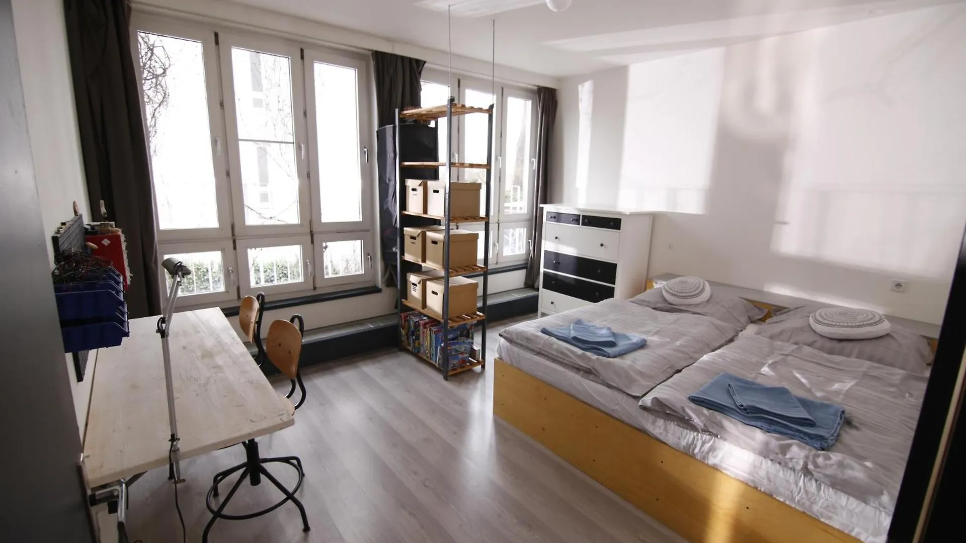 Large 120M Apartment With Garden And Cat Near Zoo 프라하